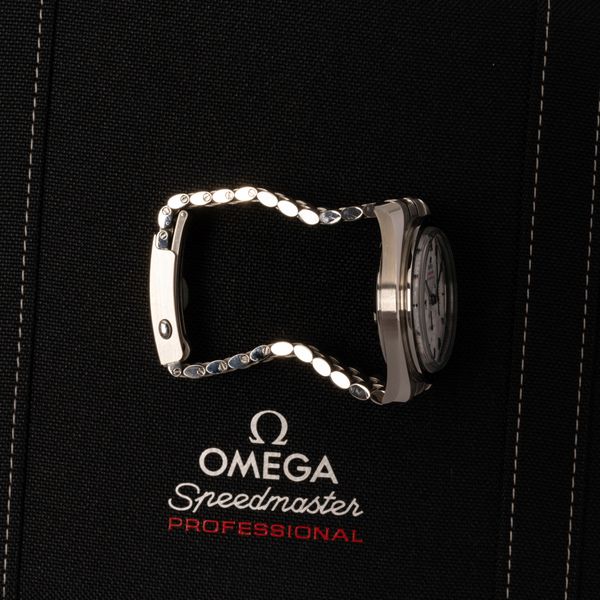 Omega Speedmaster Moonwatch Professional 310.30.42.50.04.001